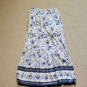 Francesca's Collections Blue Floral Maxi Skirt